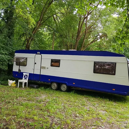 Marcelas Blue Camper Camping *