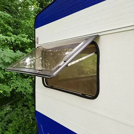Campingplatz Marcelas Blue Camper *