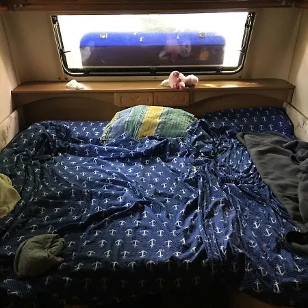 Marcelas Blue Camper